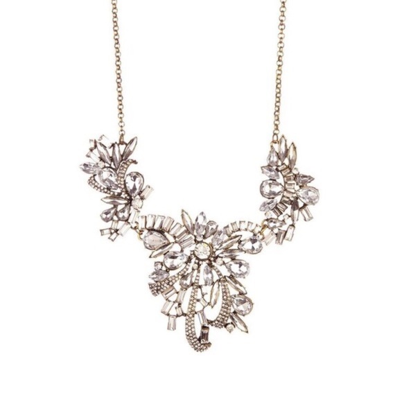 ❗️1 LEFT❗️Luxe statement necklace - Picture 2 of 4