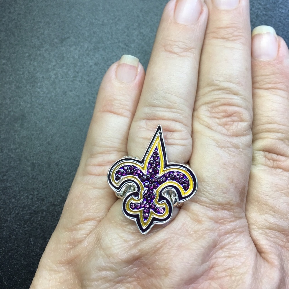 SAINT'S FANS Stretch Size Fluer-De-Lis Ring.