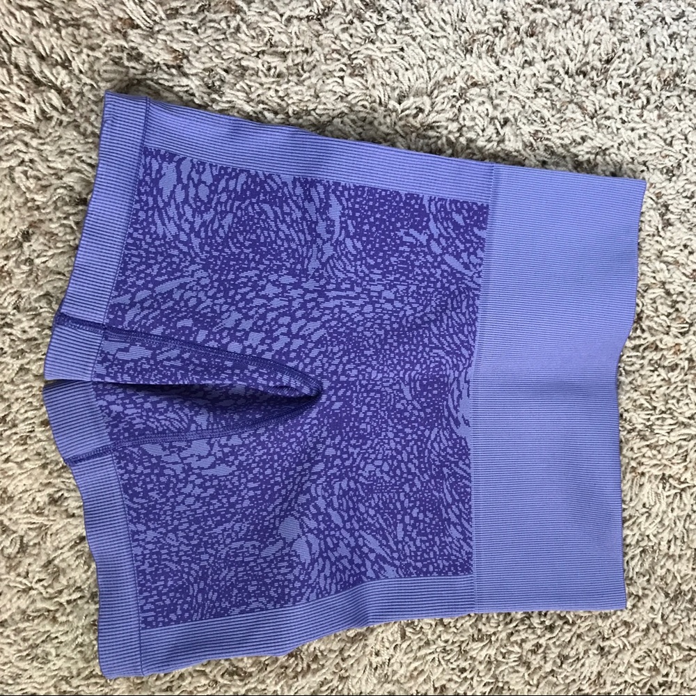 Lulu purple spandex/bike shorts