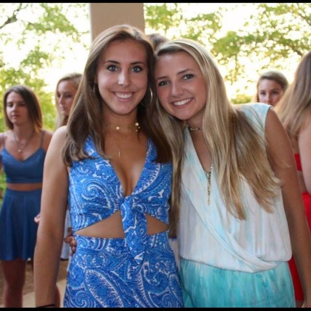 Meet your Posher, Olivia