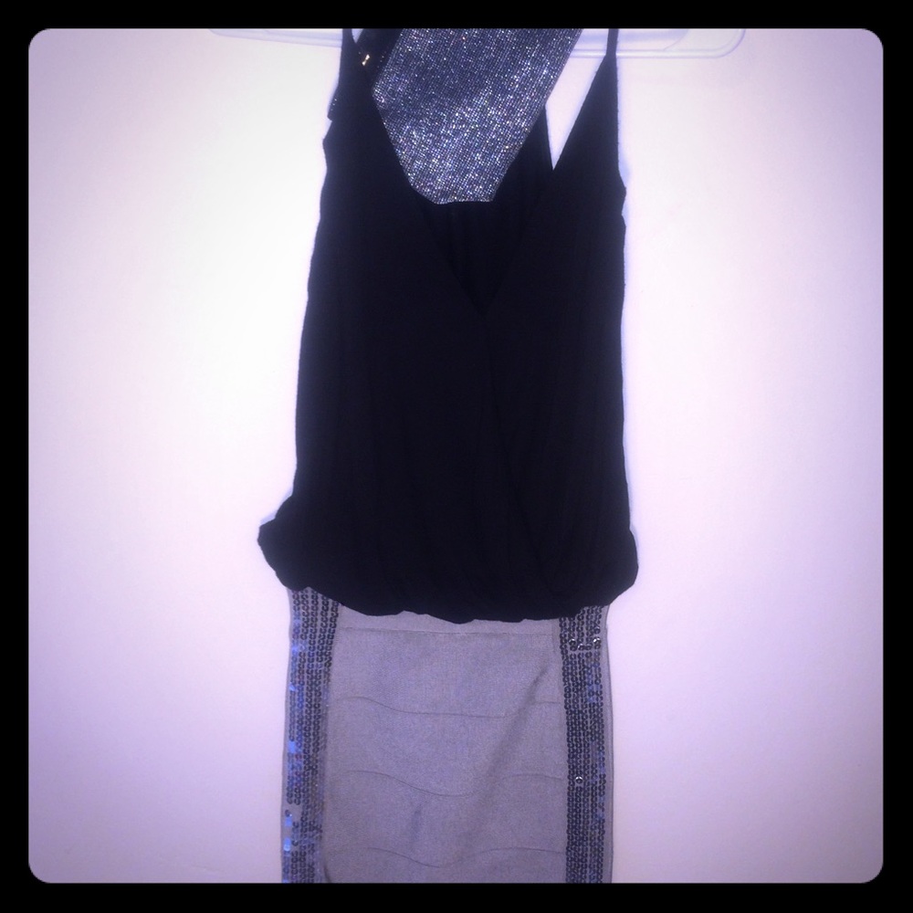 2B Bebe grey sequined tube mini skirt