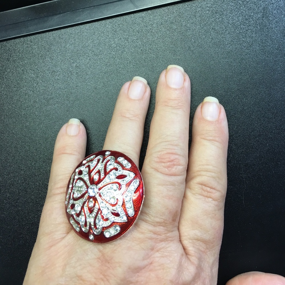 Stretch one Size Round Red and Rhinestones