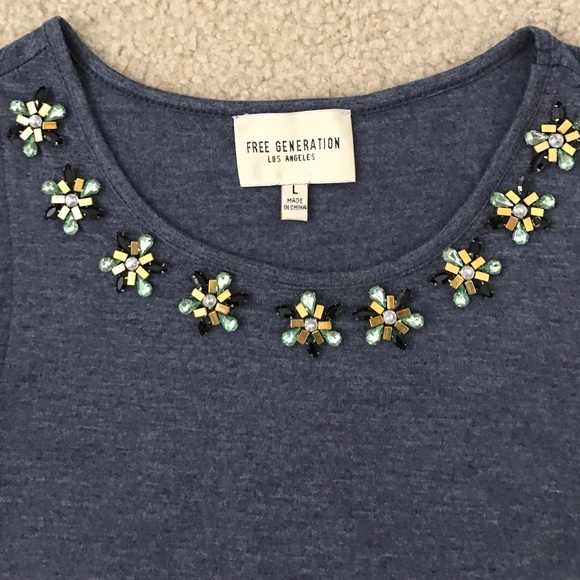 Free Generation Cold Shoulder Top - Picture 2 of 2