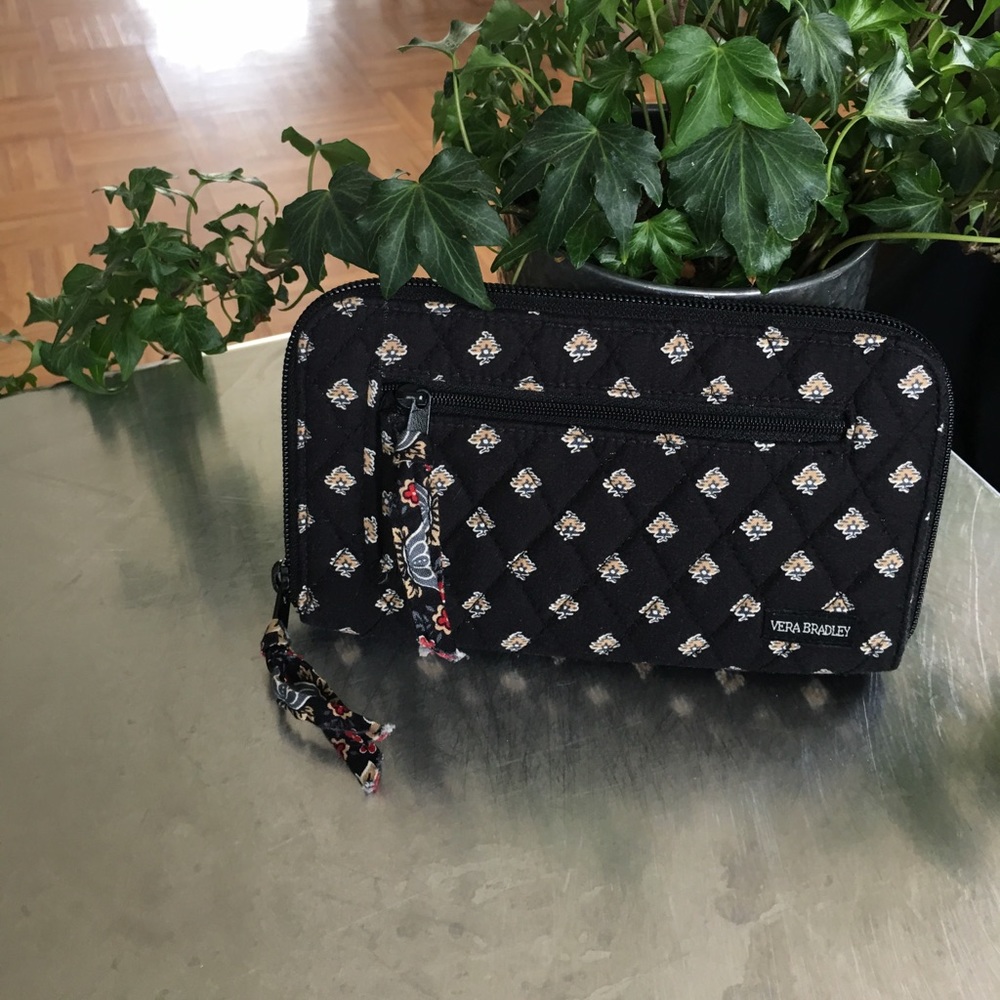 Vera Bradley Retired Pattern2005 Checkbook Holder