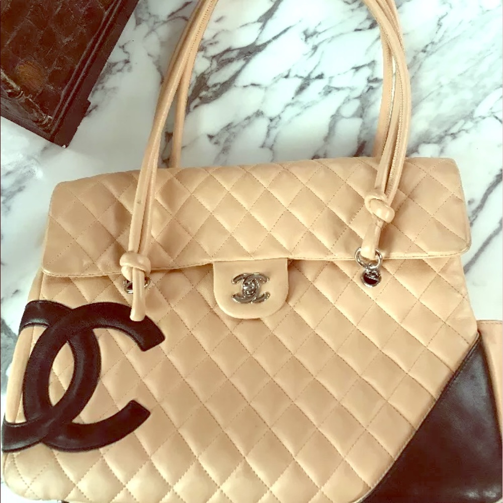 Sold Authentic Chanel Cambon beige/black quilt l