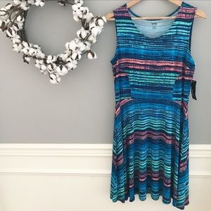 NWT a.n.a Sleeveless Summer dress Size L