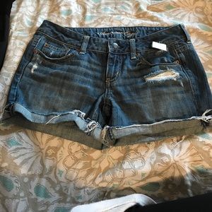 American Eagle  jean shorts size 4.