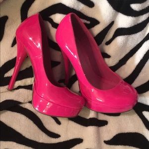 Hot Pink Heels