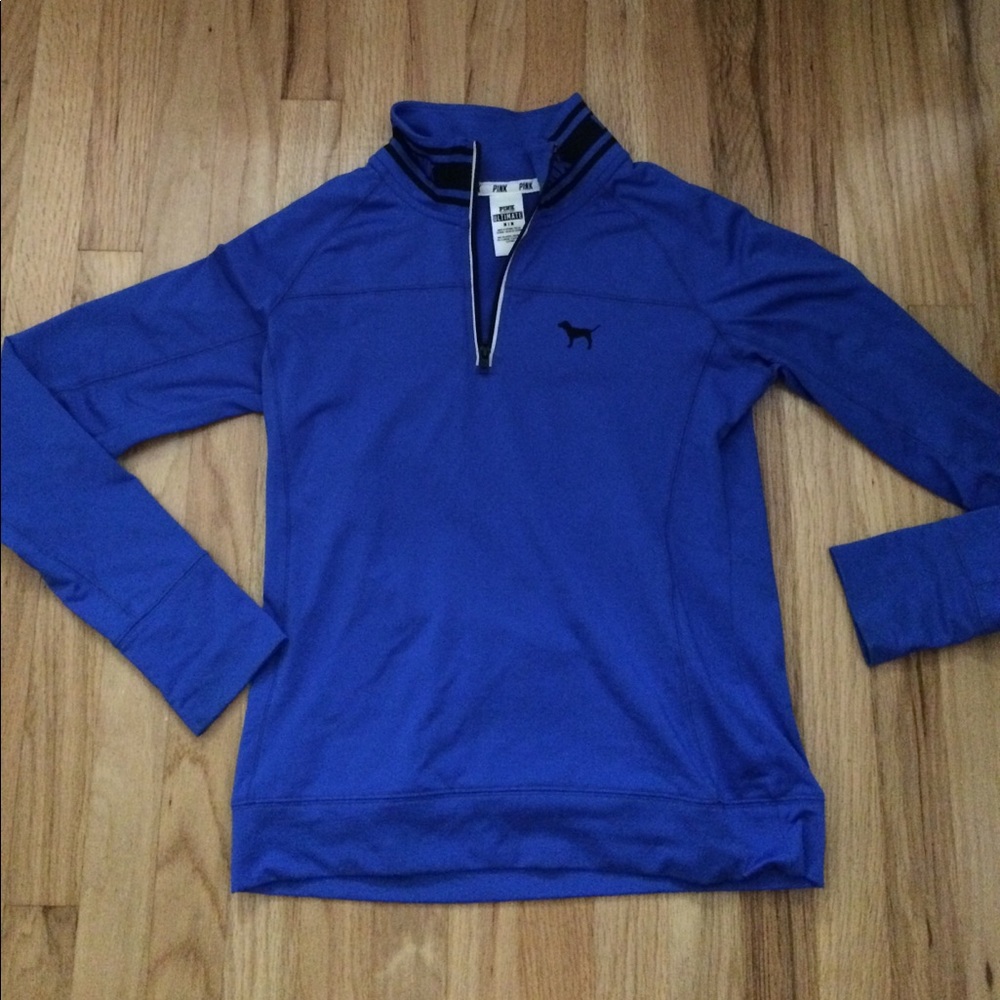 Vs  Pullover