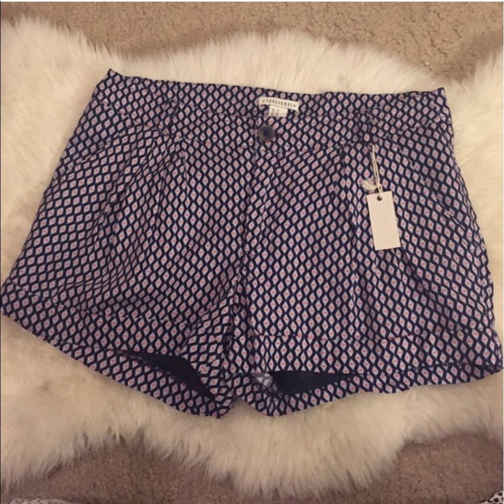 PATTERNED SHORTS