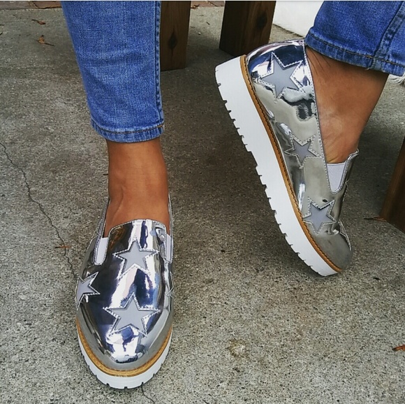 //The Amber// Silver metallic  platform sneaker - Picture 3 of 5