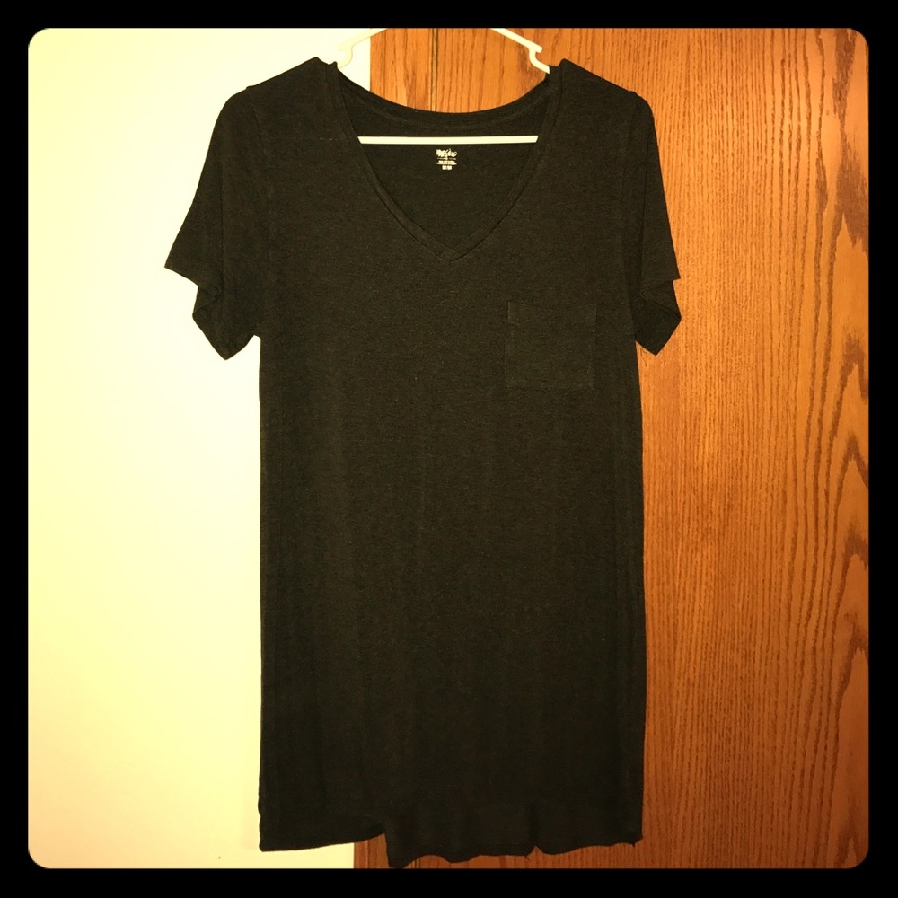Olive pocket tee