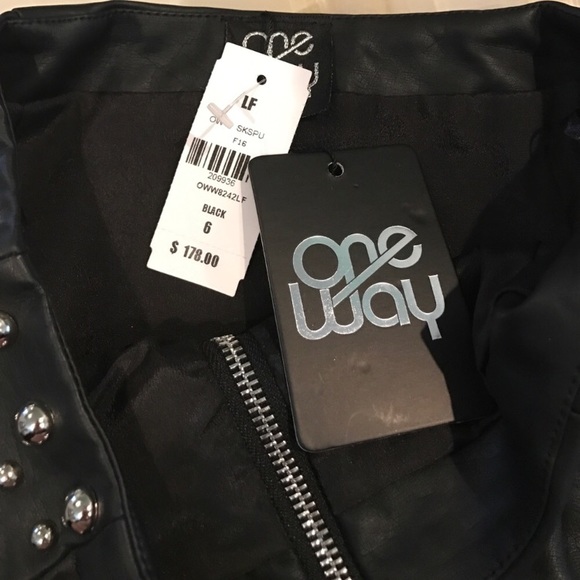 LF/One Way studded skirt - Picture 2 of 5