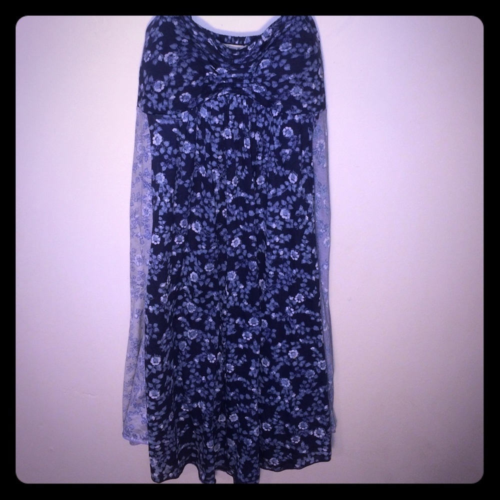 American Eagle blue/white floral dress