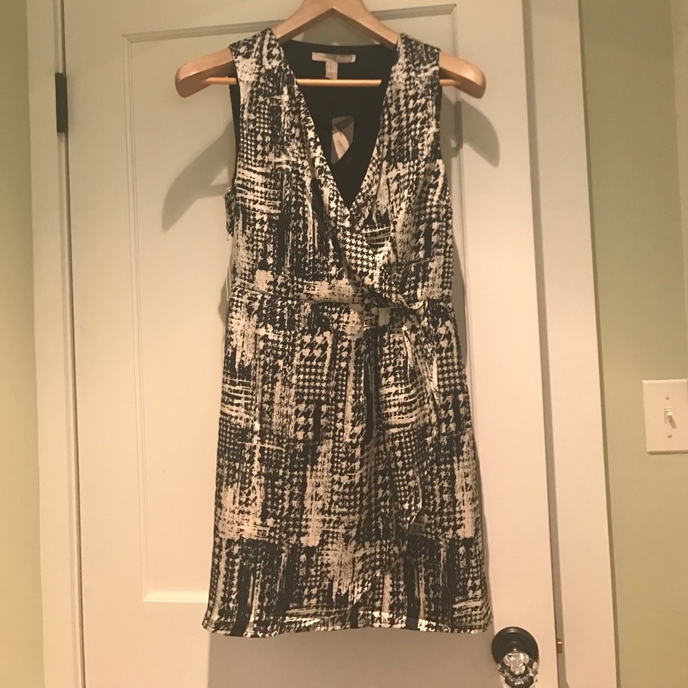 Contemporary forever 21 dress with tags !!