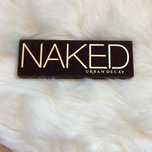 Urban Decay Naked Eyeshadow Palette
