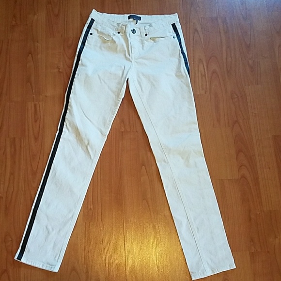 Jeans by Buffalo Denim - Jeans by Buffalo white black tuxedo striped skinny