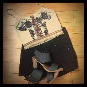Vintage-Inspired Boho Crop Top