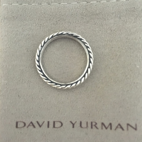 SOLD. David Yurman Cable band - Picture 4 of 4