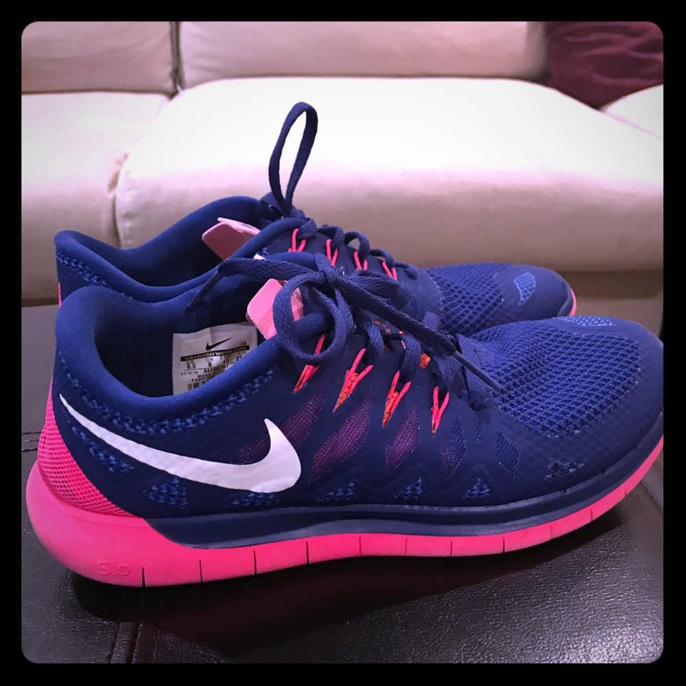 Nike Air 5.0 size women 8.5