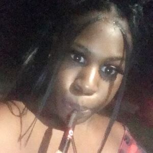 Meet your Posher, Shania