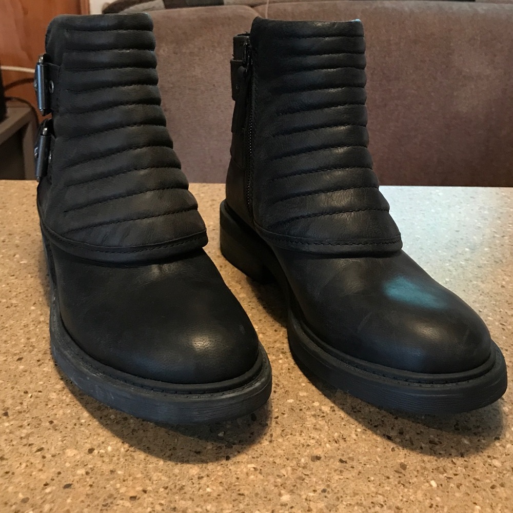 SALE: Nine West 100% Leather Booties