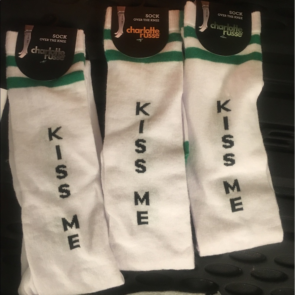 NWT Kiss Me knee high socks St Patty's Day