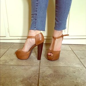 STEVE MADDEN size 9 heels!!!