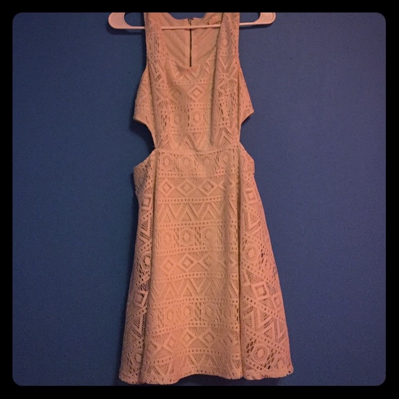Lace cut out dress - Picture 1 of 1