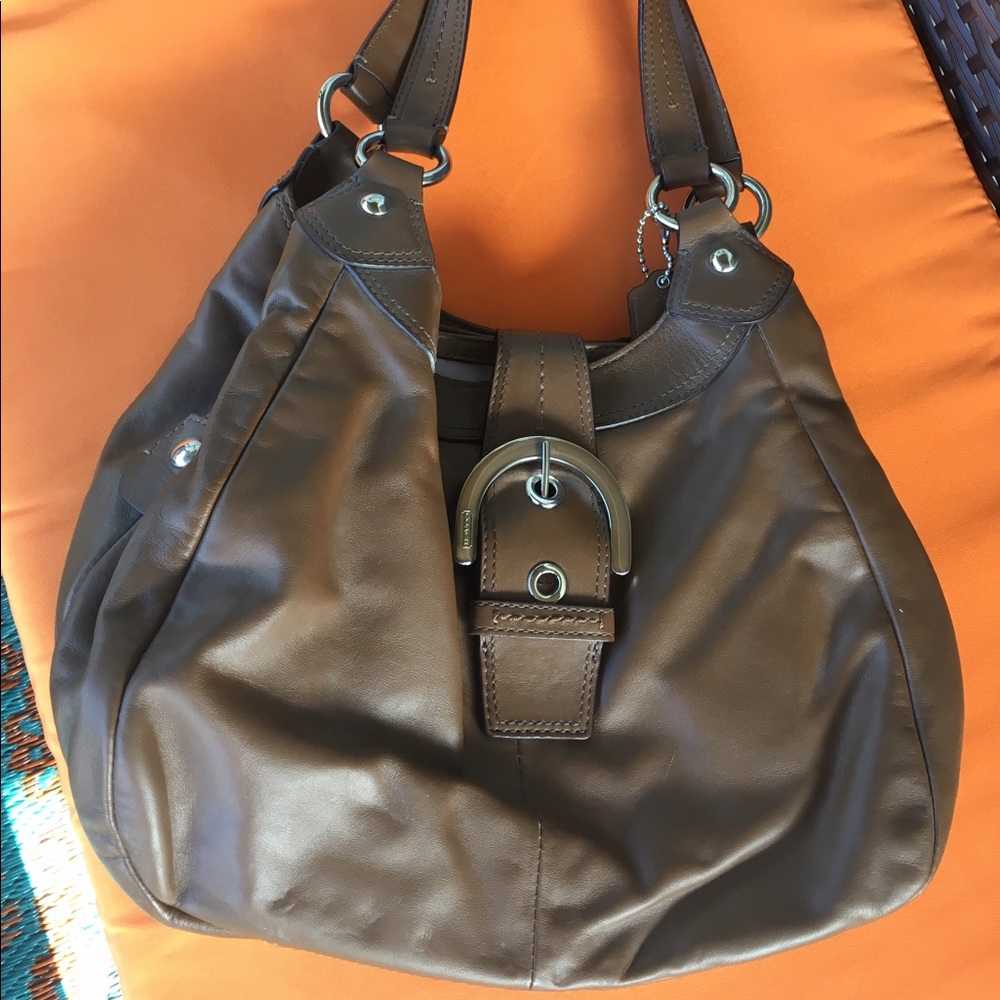Tan color Coach purse
