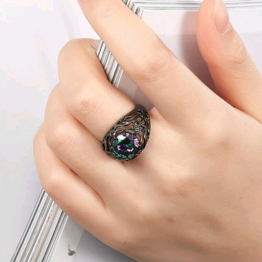 Brand New Stunning Black Fire Opal Ring - Picture 4 of 8