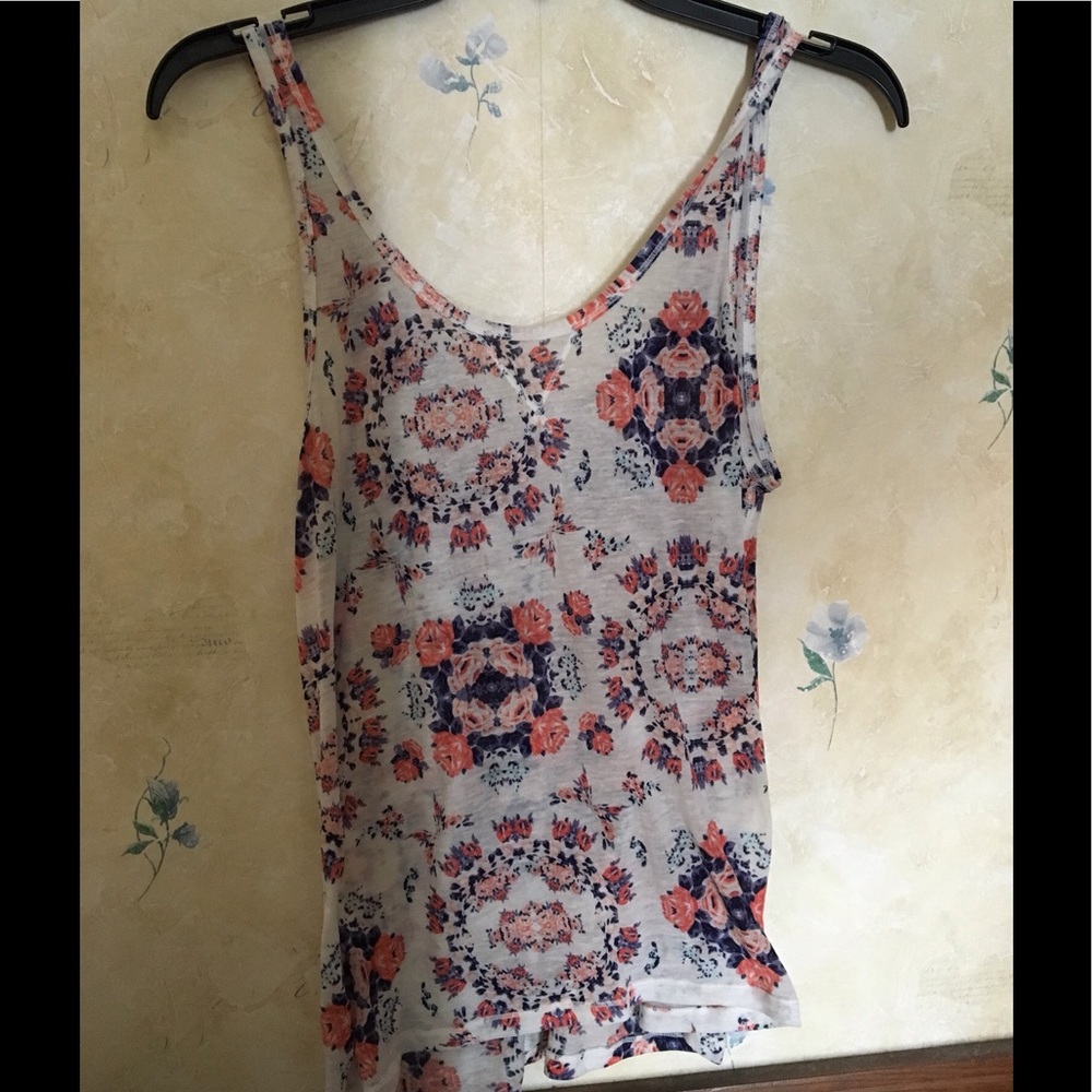 Floral Scoop Neck Tank Top