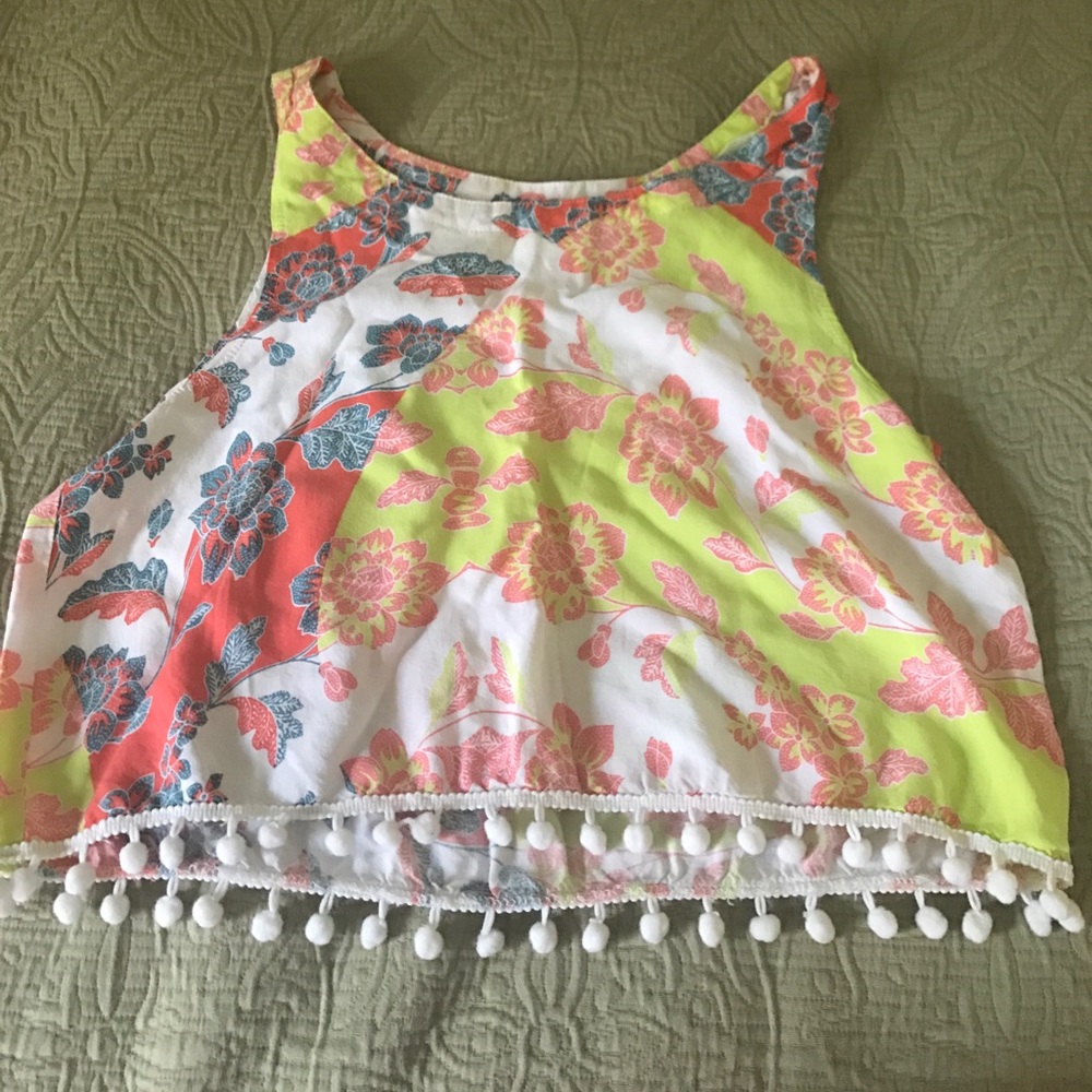 Raga size small crop top