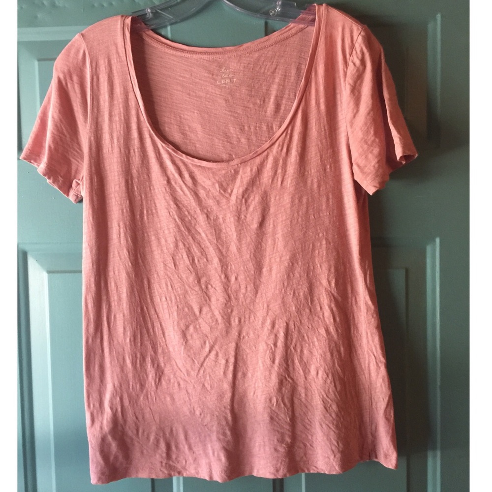 LOFT soft pink scoop neck short sleeve tee size s