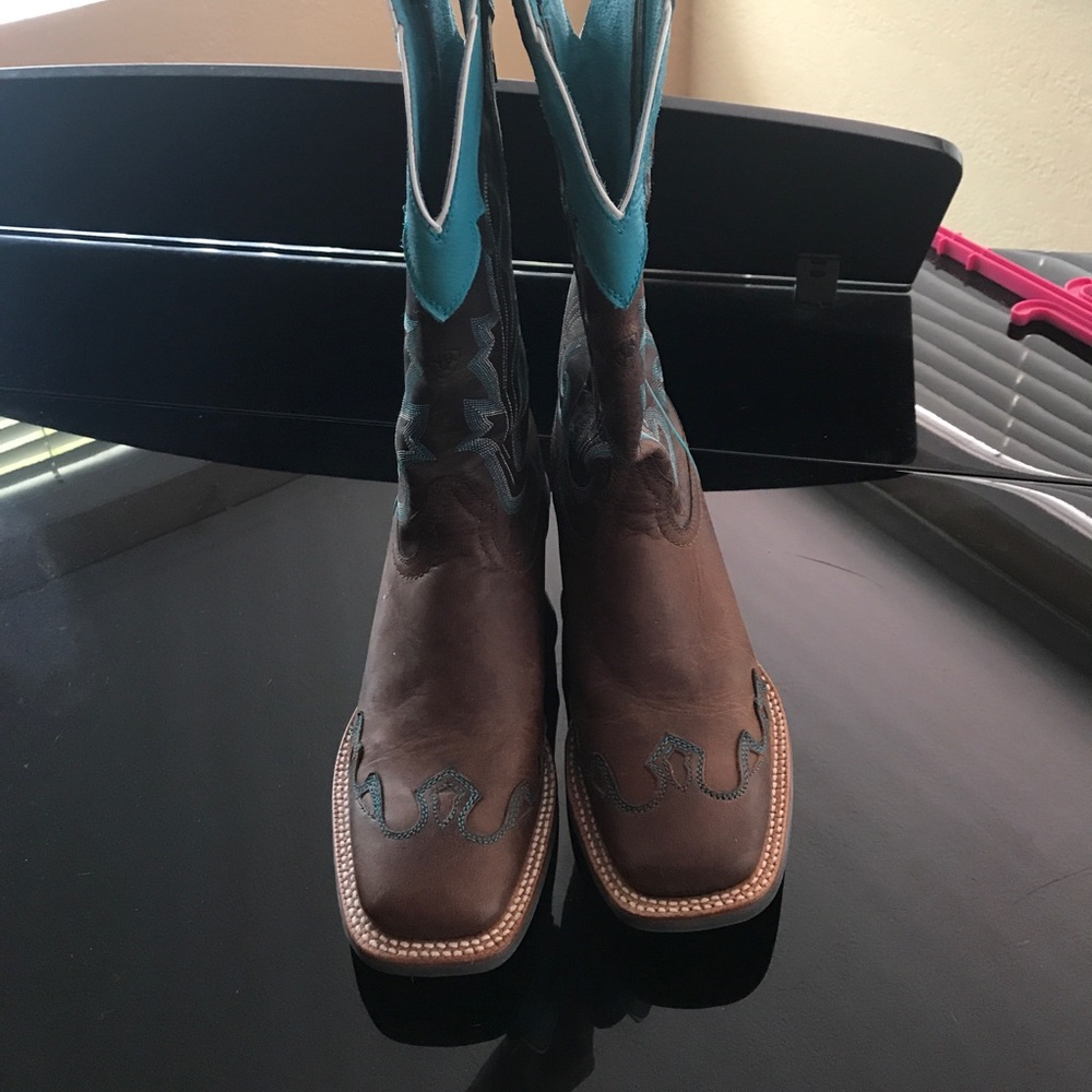 Ariat Caballera Cowgirl Boots