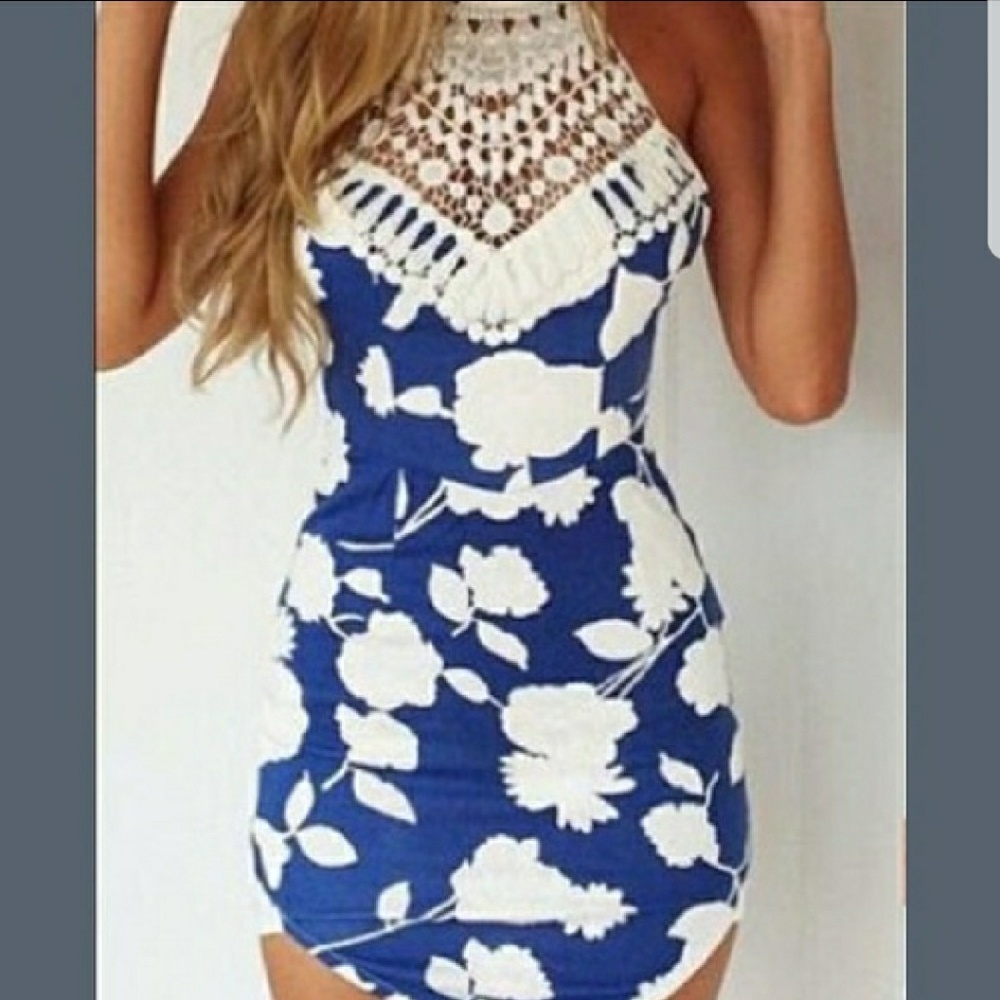 CROCHET FLORAL MINI DRESS