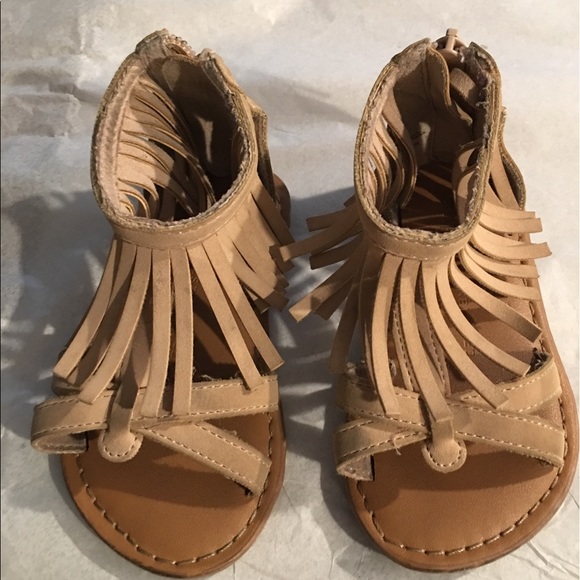 Shoes - Picture 3 of 4