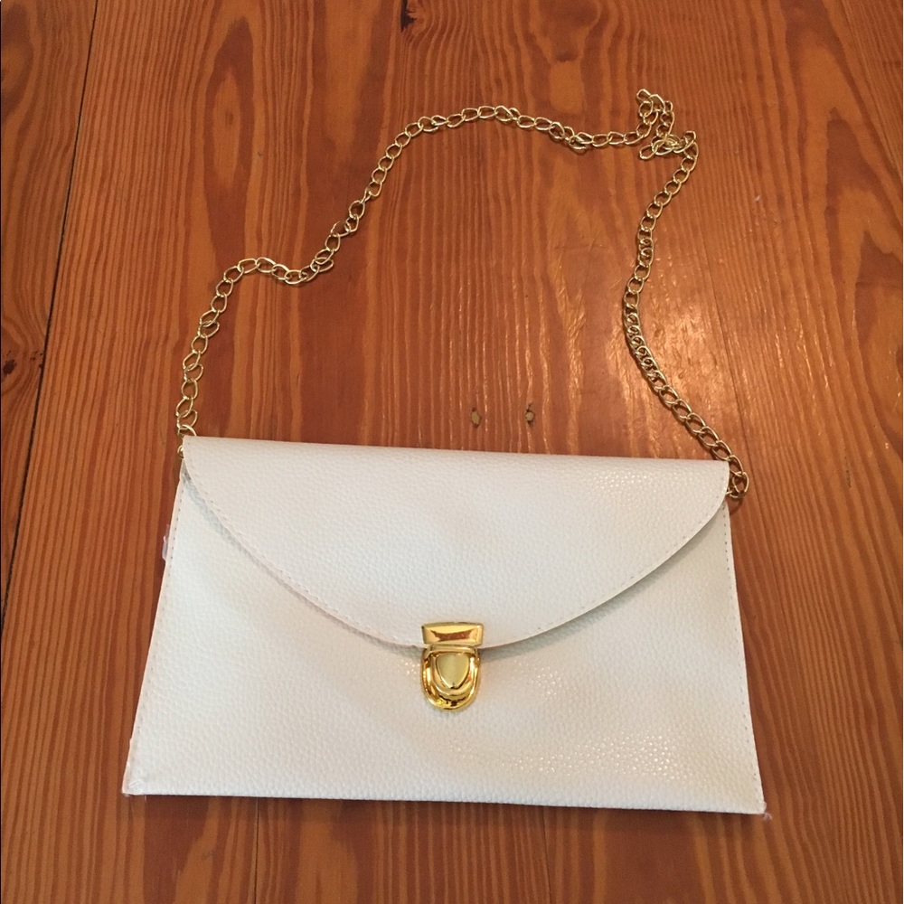 Ivory clutch
