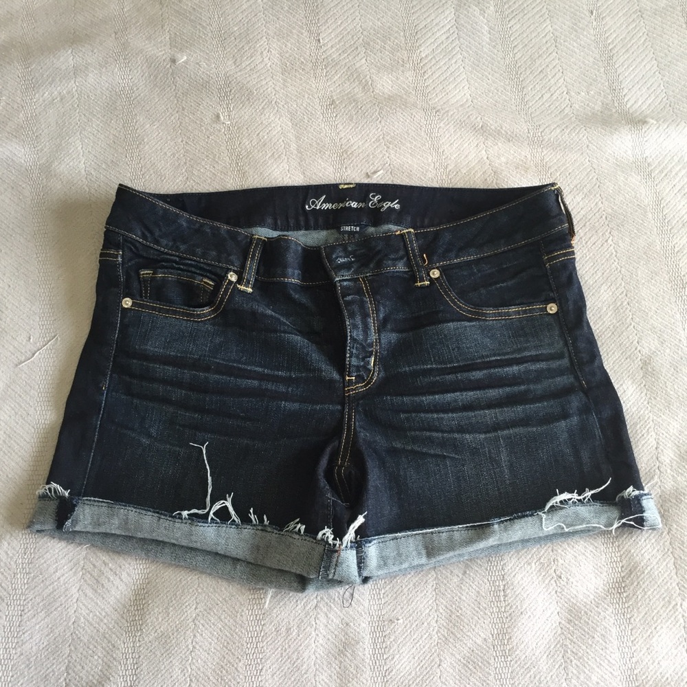 American eagle midi shorts!