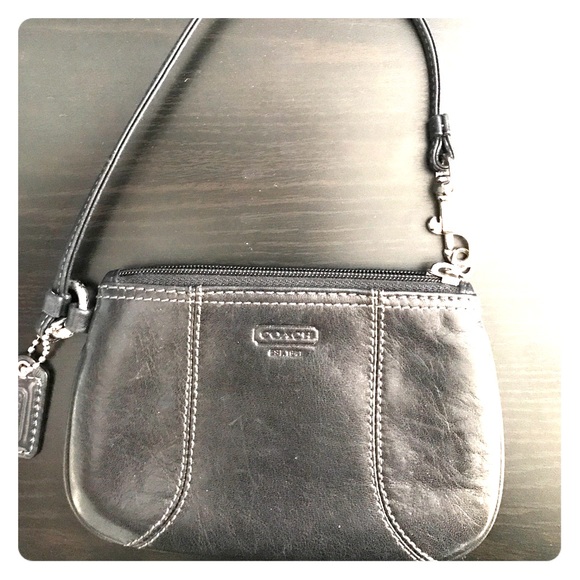 Coach Handbags - Black leather coach wristlet