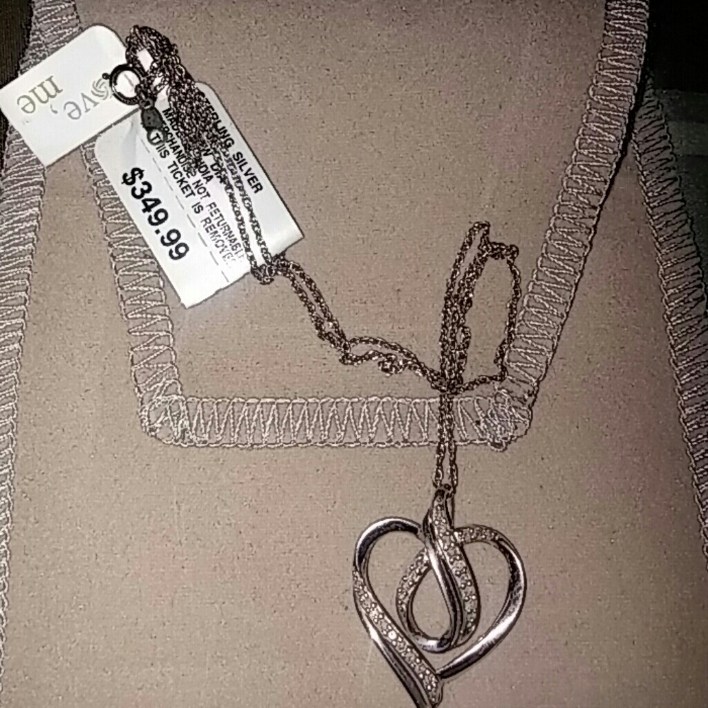 Silver pendant with 1/5 k diamond necklace