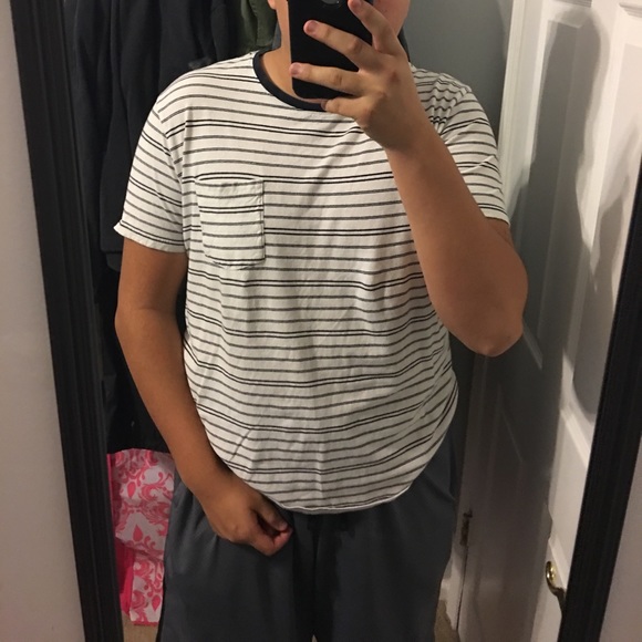 Black and white striped Forever 21 Tee - Picture 1 of 3