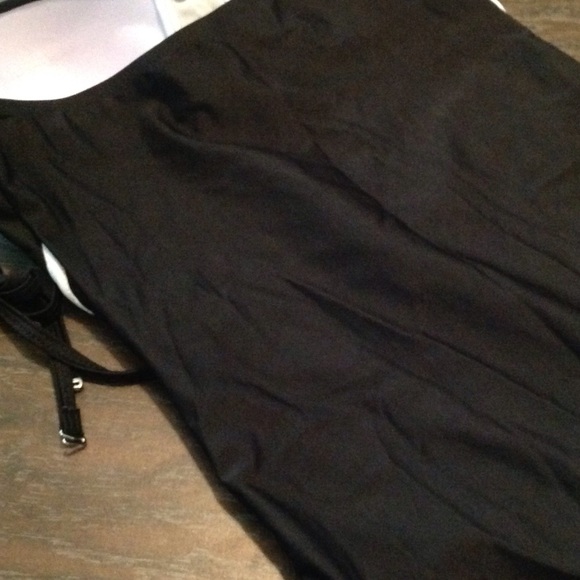 ๐ฆSexy Black & White One Piece๐ฆ - Picture 6 of 6