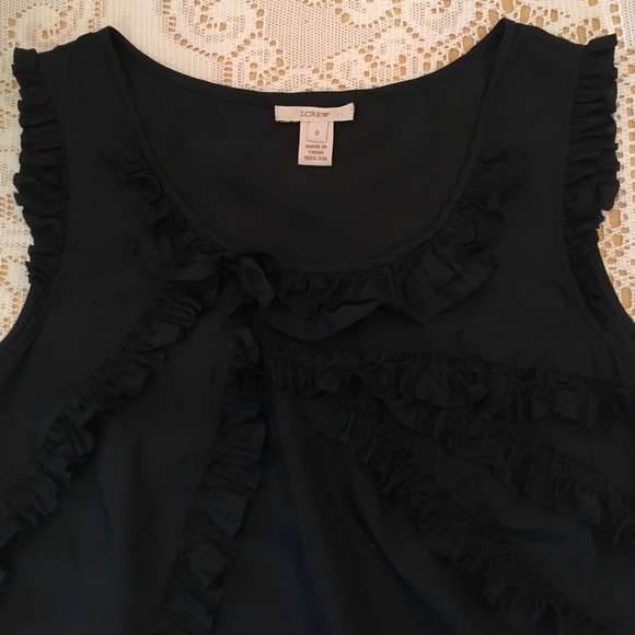 EUC J Crew silk sleeveless top - Picture 3 of 4