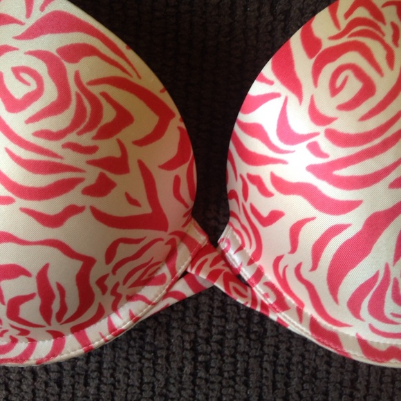 VS Perfect One Padded - Picture 2 of 5