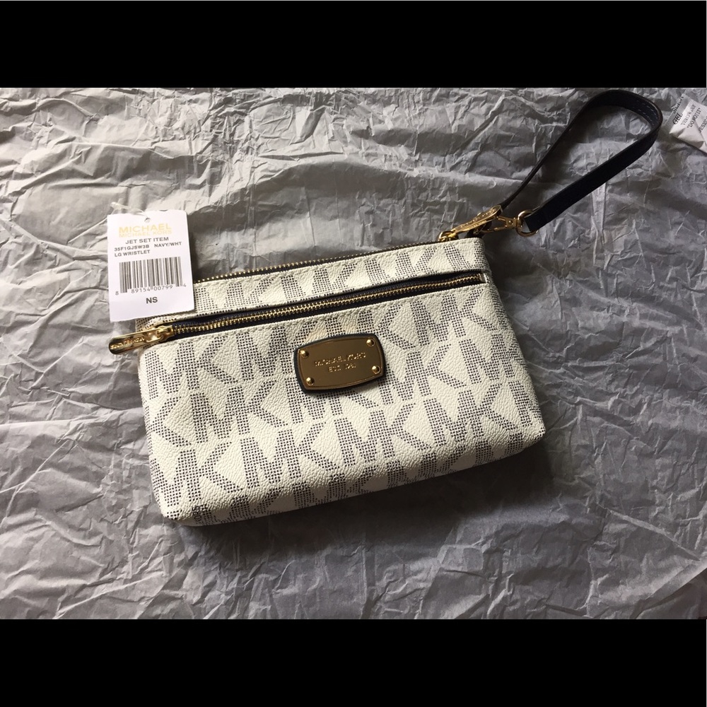 Navy Michael kors wristlet * AUTHENTIC *
