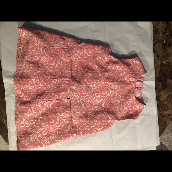 Dresses - Picture 2 of 4