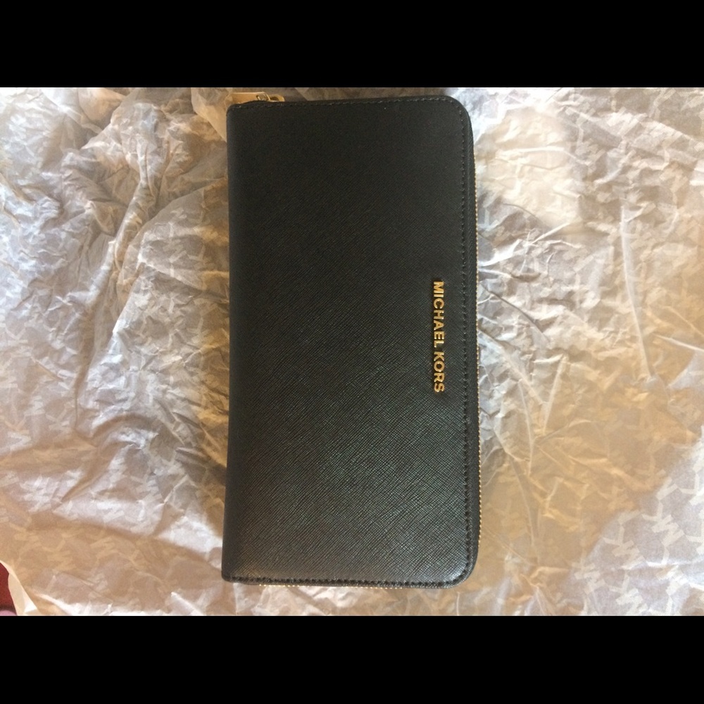 MK lady's wallet new new