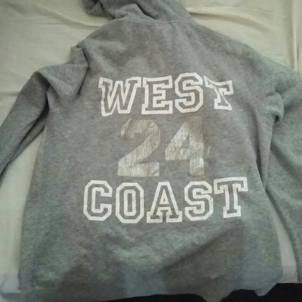 Mossimo zip up - Picture 2 of 2