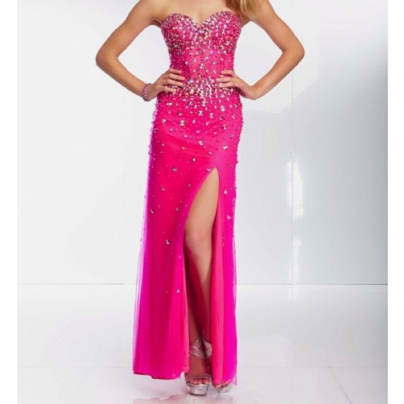 Prom Dress - Picture 1 of 2